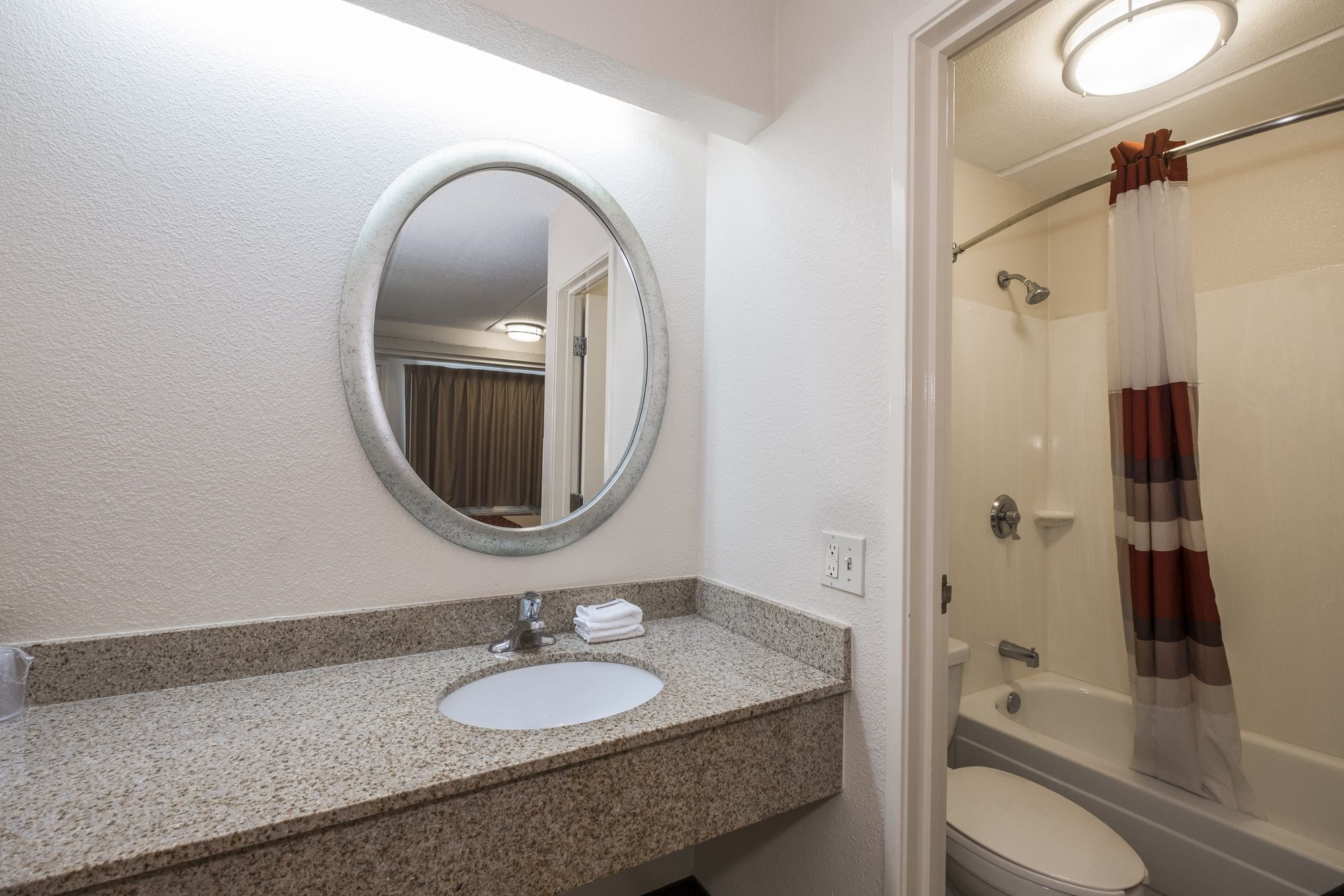 Фото Red Roof Inn West Monroe