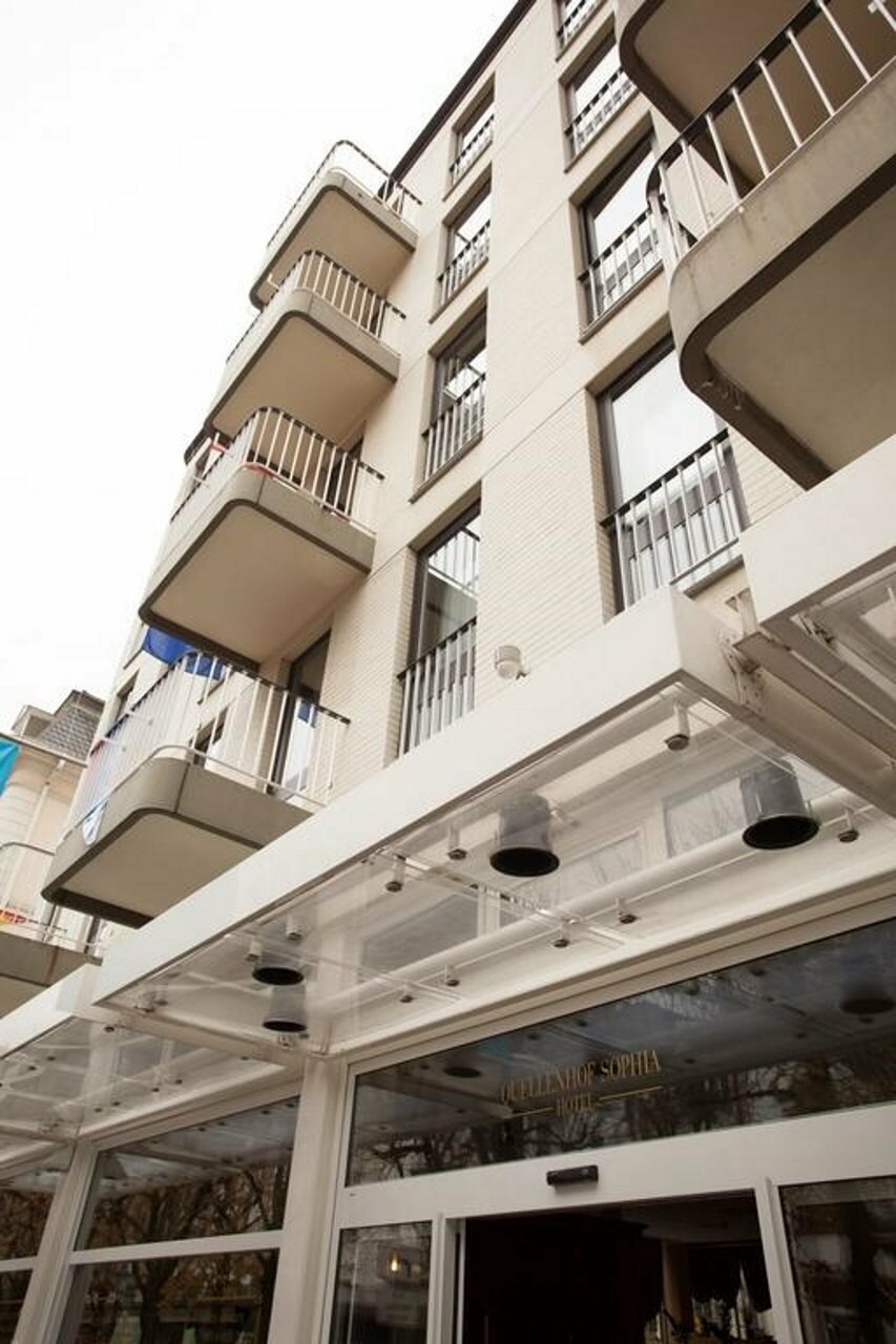 Фото Hotel Quellenhof