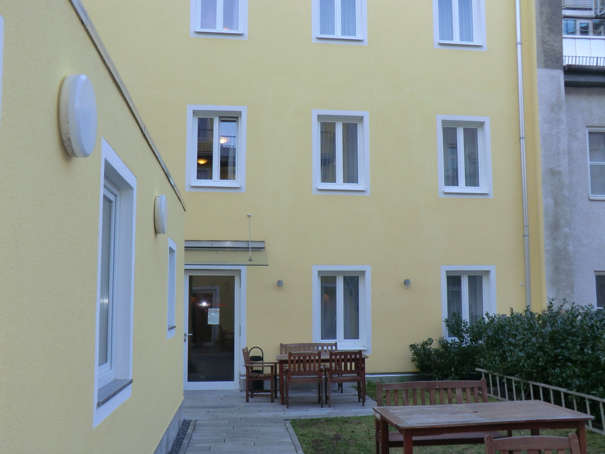 Фото Hotel Andra Munich