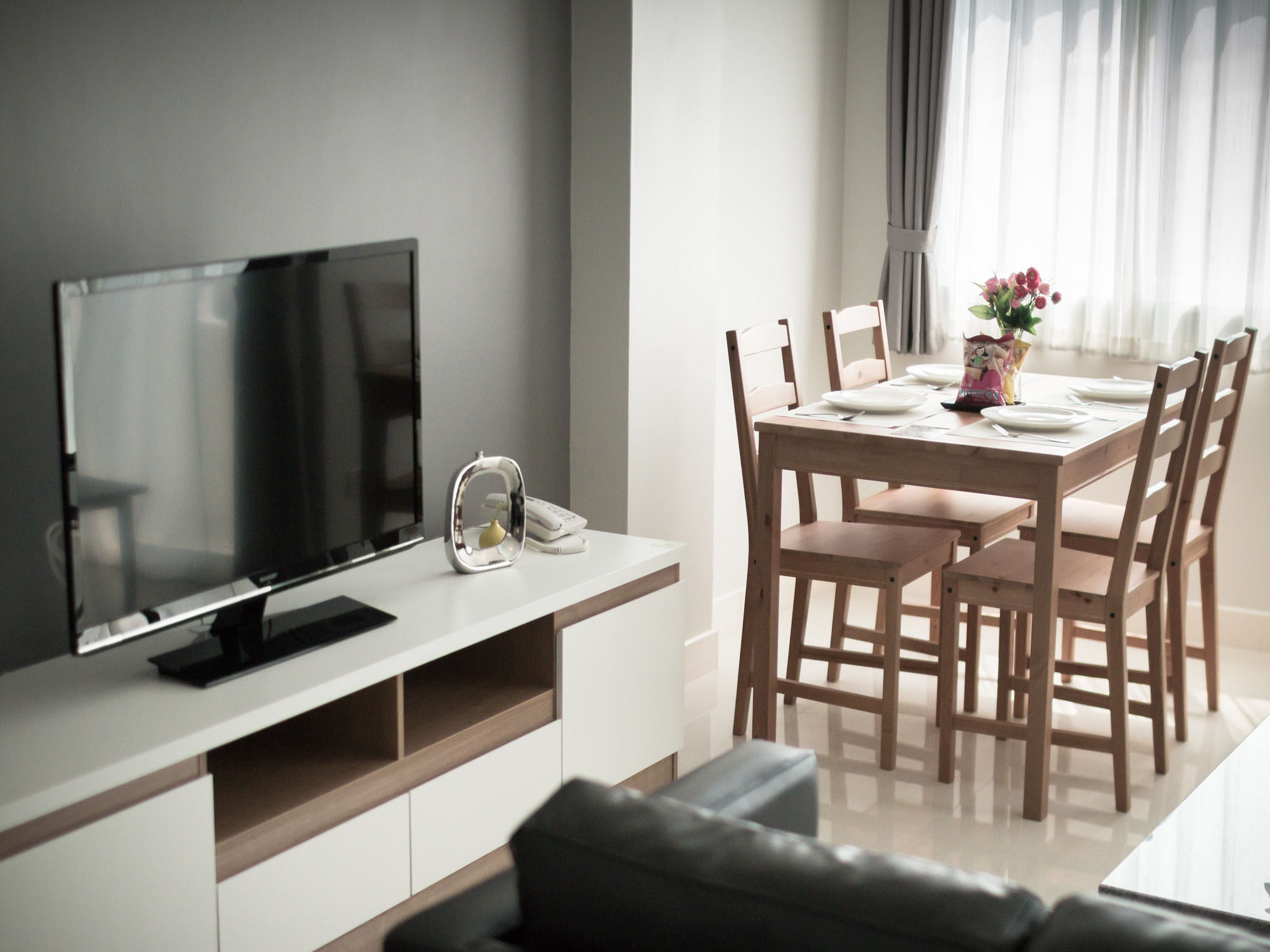 Фото Racha Residence Sri Racha