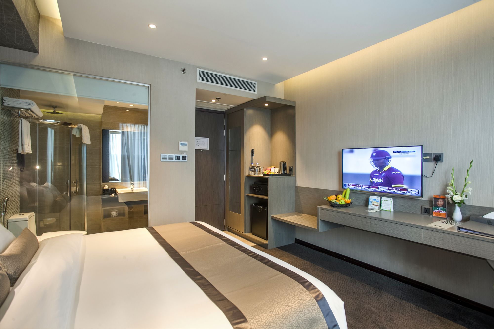 Фото Best Western Plus Maple Leaf