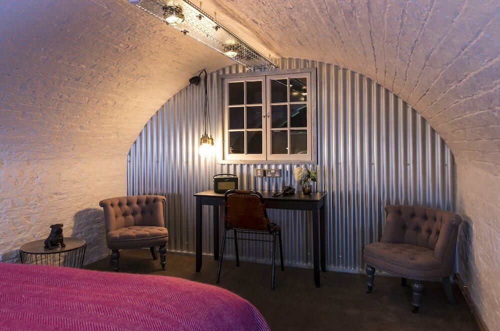 Фото The Churchill Hotel