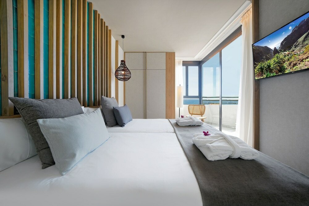 Фото Hovima Suites Costa Adeje