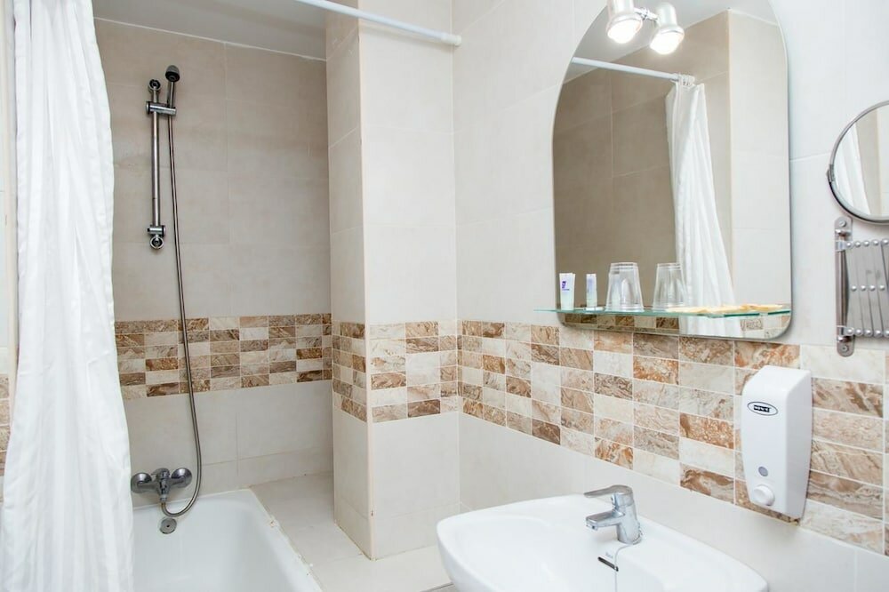 Фото Hotel Marbella