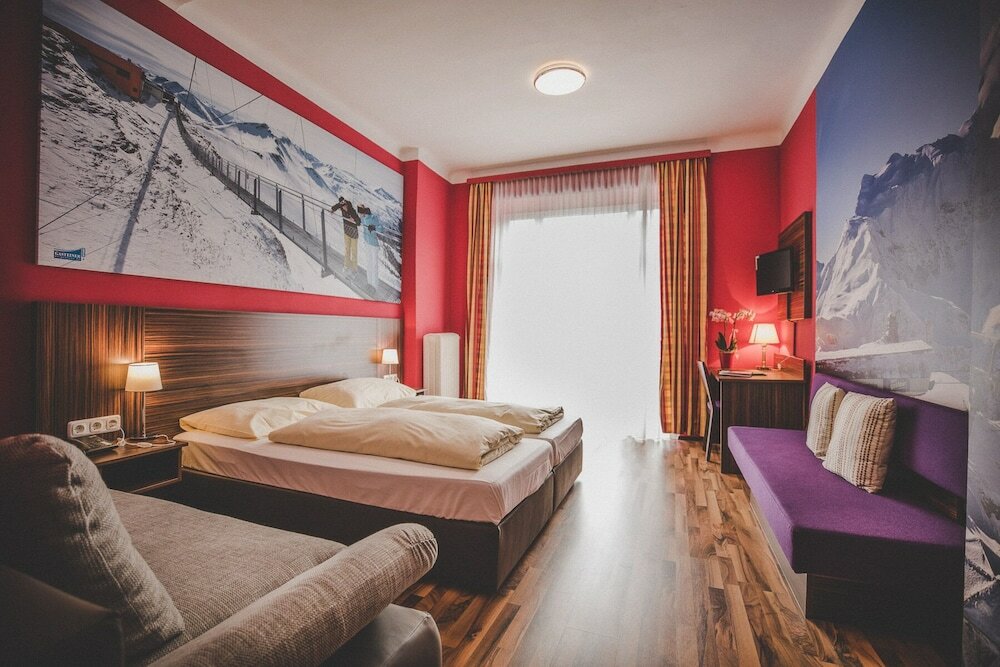 Фото Hotel Mozart Bad Gastein