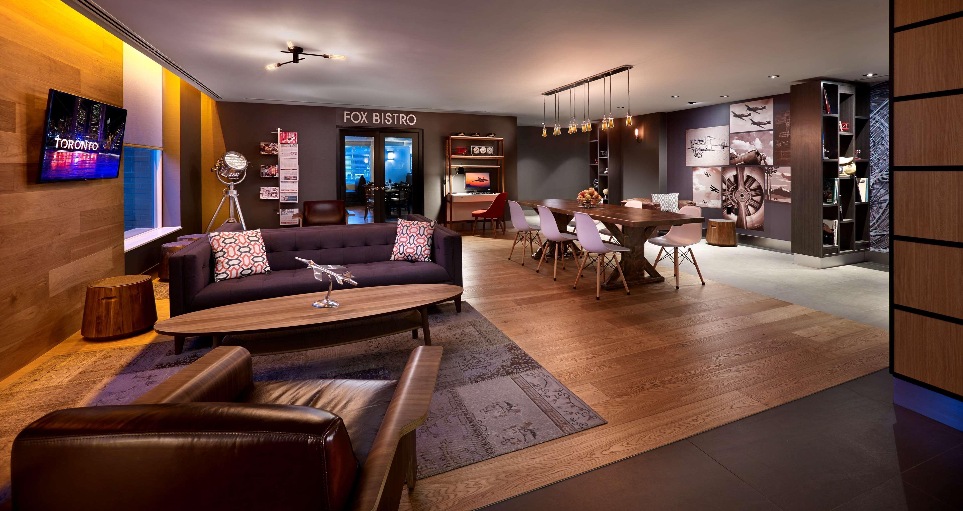 Фото Radisson Suite Hotel - Toronto Airport