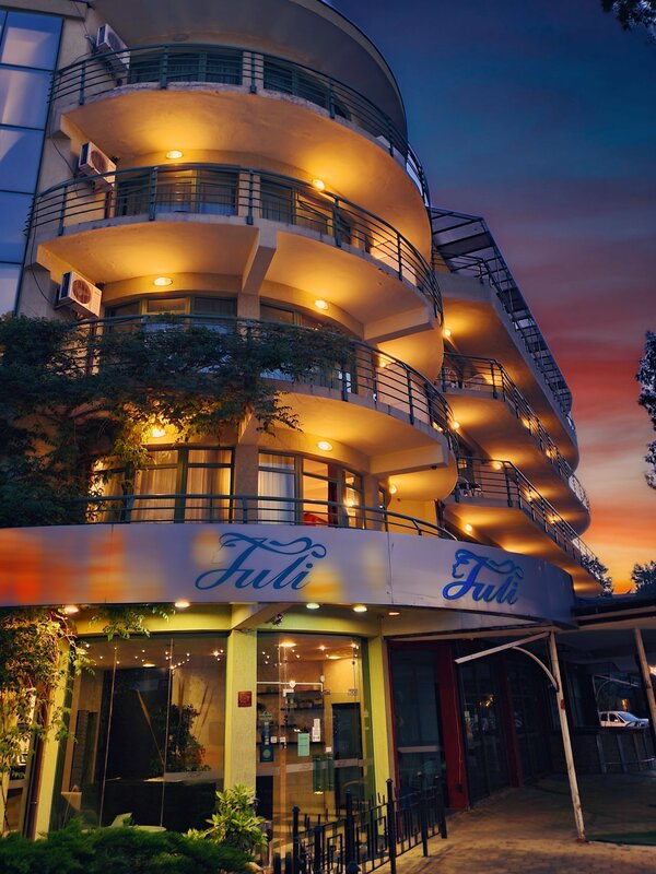 Гостиница Hotel Juli в Солнечном Береге