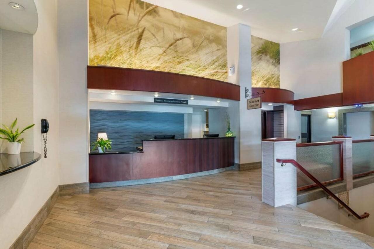 Фото Best Western Plus Ocean View Resort