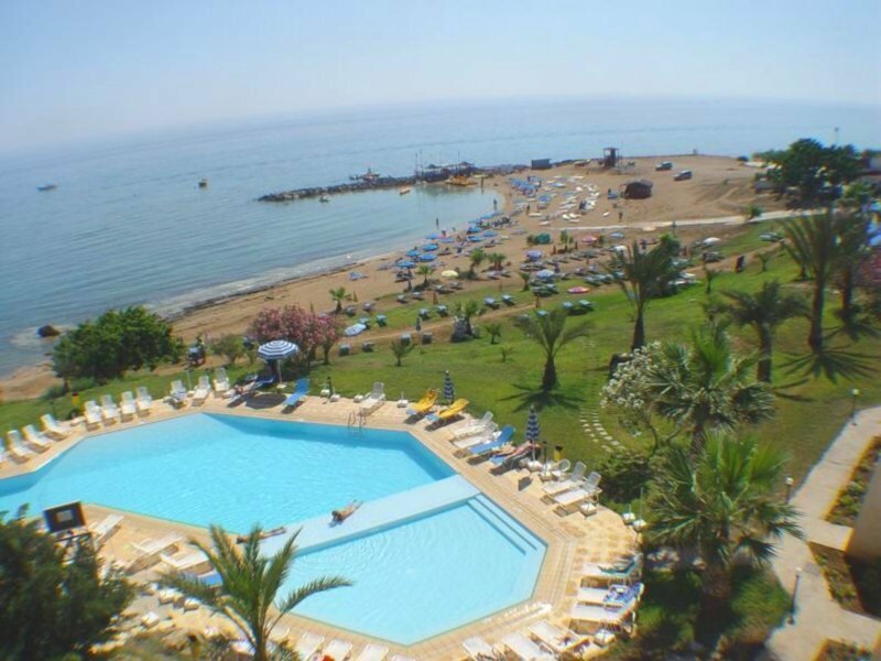 Фото MyroAndrou Beach Hotel Apartments