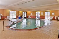 Фото Holiday Inn Express Suites Van Buren-Ft Smith Area, an Ihg Hotel