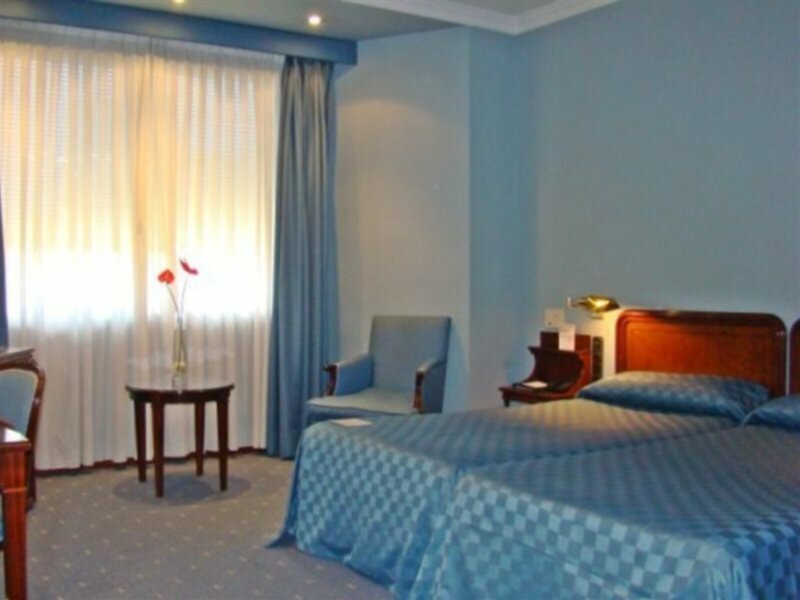 Фото Only You Hotel Valencia