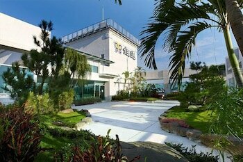 Гостиница Yuh Tong Hotel в Цзяи