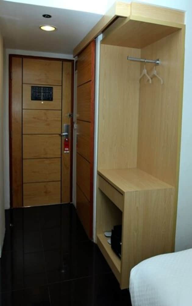 Фото M Hotel Jakarta