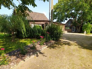 Agrousadba Kipshale (Minskaja region, Maladziechanski rajon, Markovskiy selsovet, derevnya Vasyukovshchina), hotel