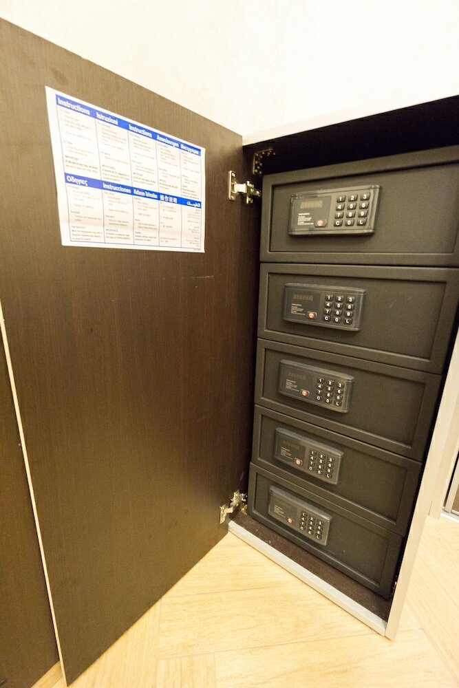 Фото Funny Palace Hostel