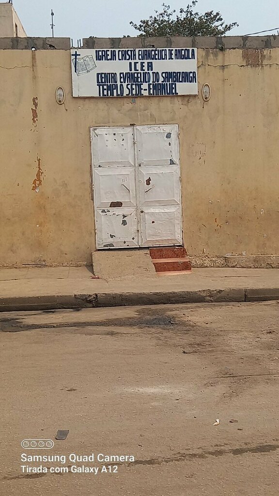 Protestant church Igreja Cristã Envagelica de Angola, Loanda, photo