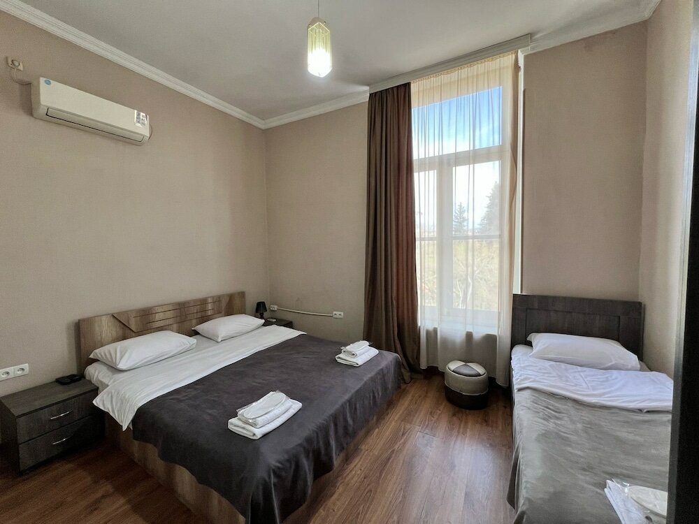 Фото Отель Royal Bridge