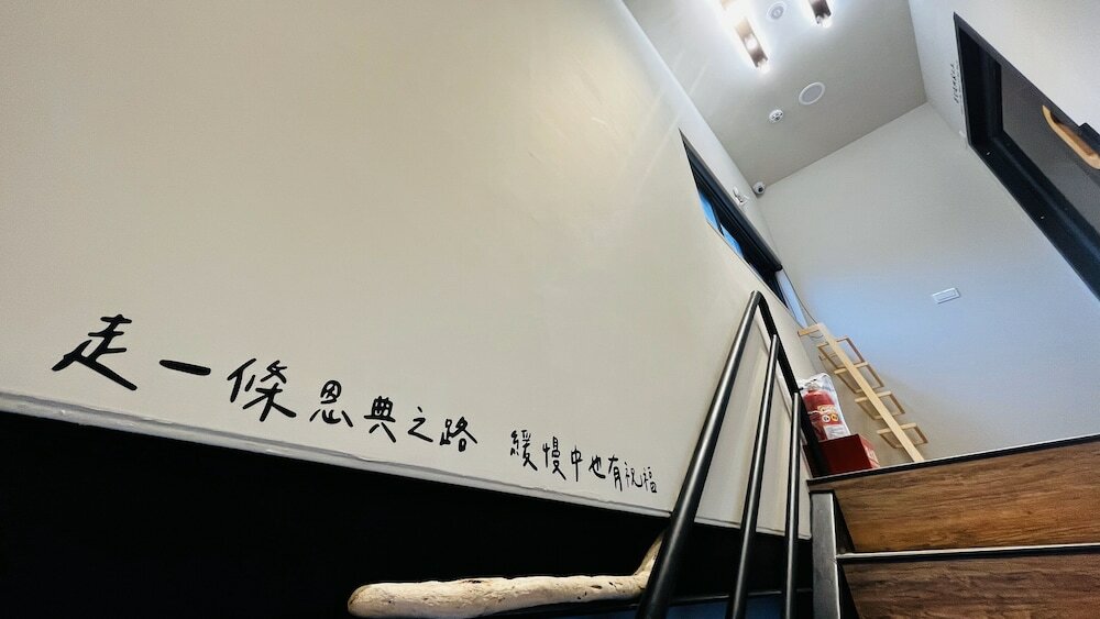 Фото Ocean Tale Inn