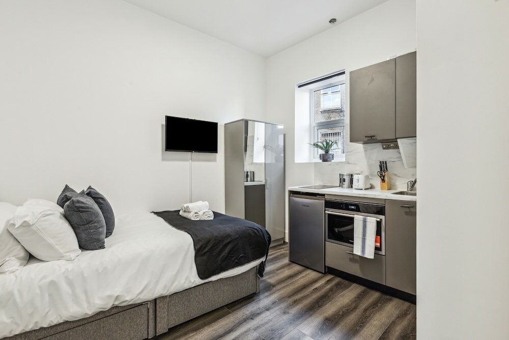 Фото Sutherland Apartments