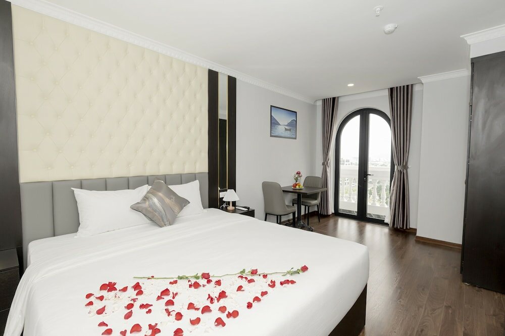 Фото Monaco Hotel & SPA Da Nang