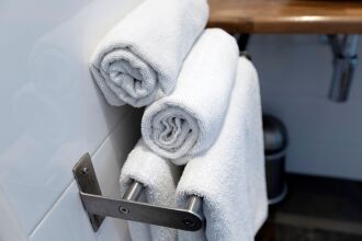 Фото Quentin Golden Bear Hotel