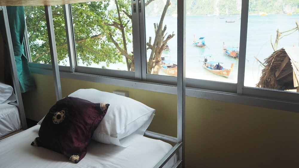 Фото Chaokoh Dorm Room