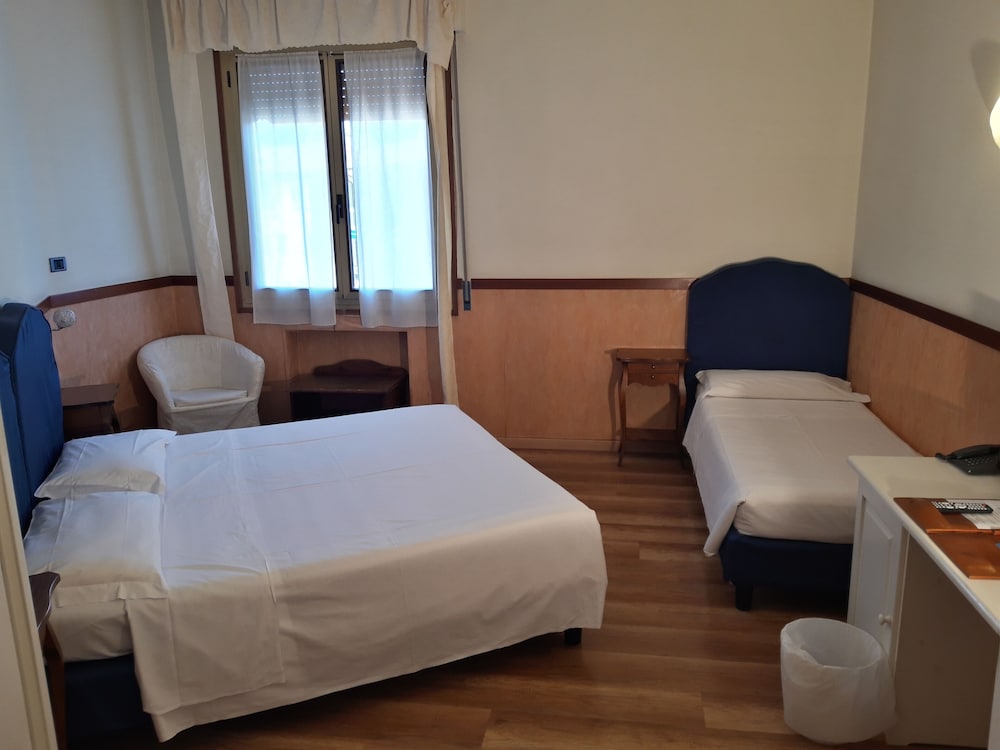 Фото Hotel San Felice