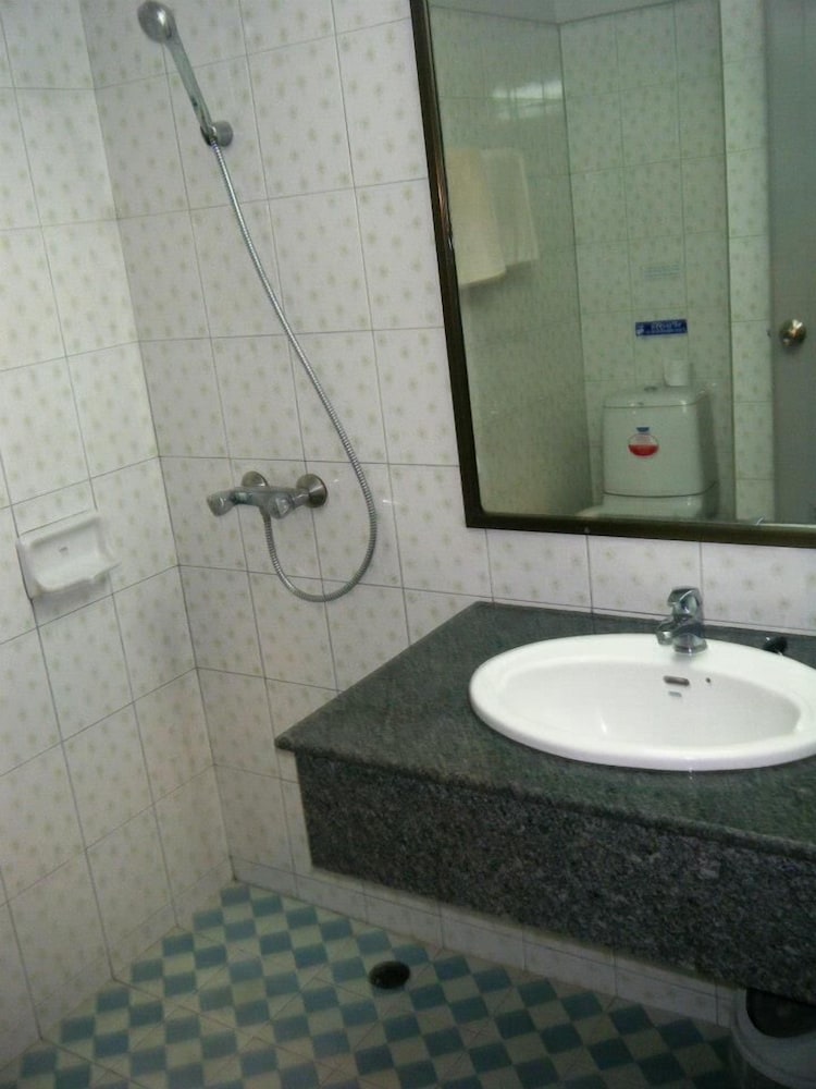 Фото Sukwilai Hotel