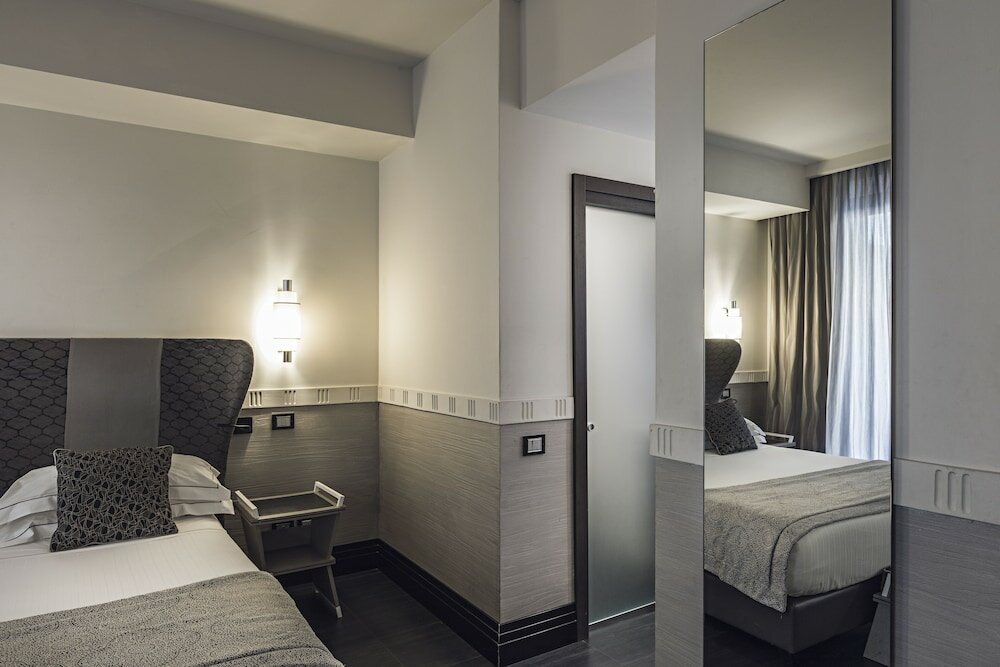 Фото Unica Suites Rome