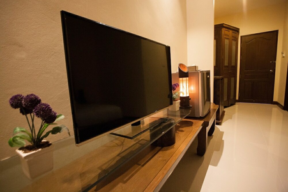 Фото Lotusland Resort