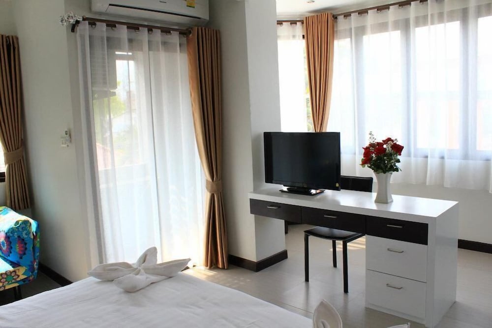 Фото Huay kaew Palace 2