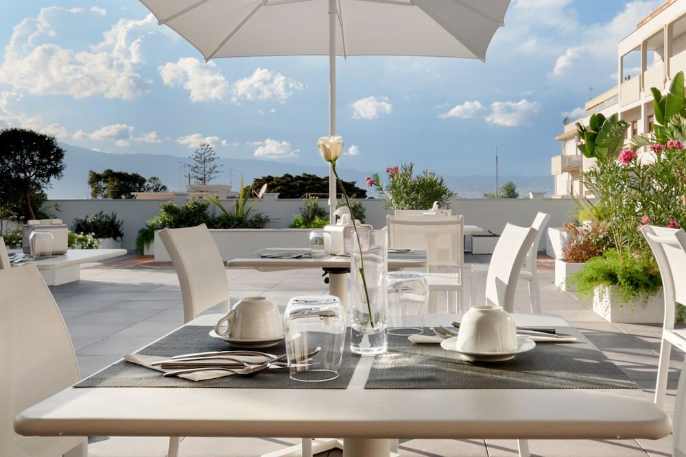 Фото Hotel Medinblu