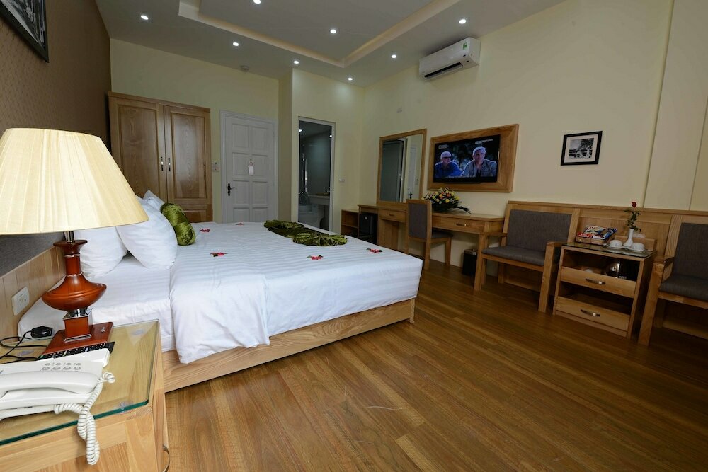 Фото Blue Hanoi Inn Hotel