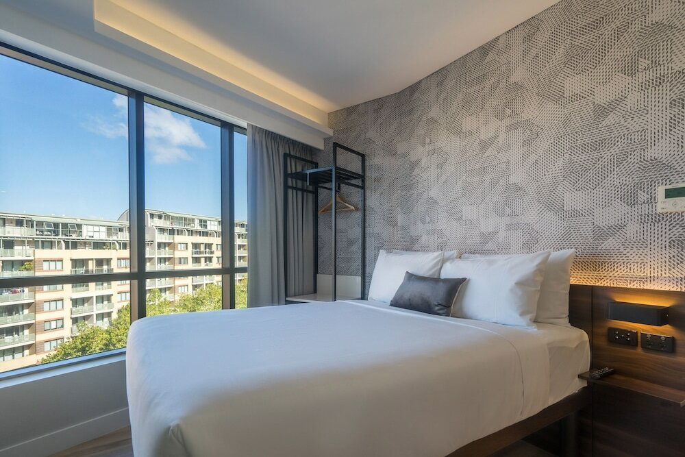Фото Hotel Kith Darling Harbour