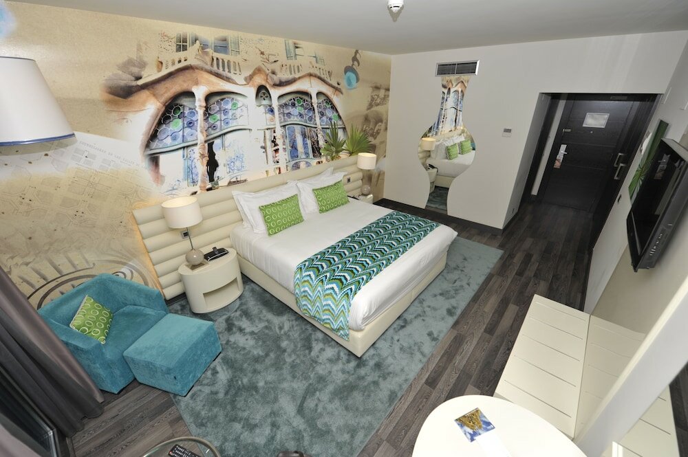 Фото Hotel Indigo Barcelona Plaza Catalunya