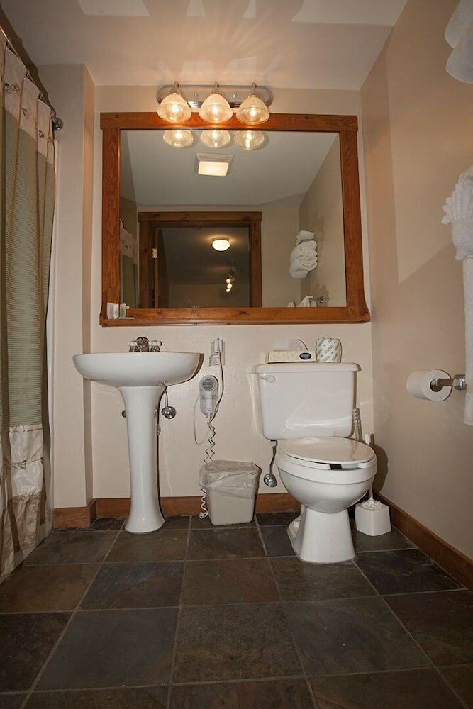 Фото Rimfire Lodge