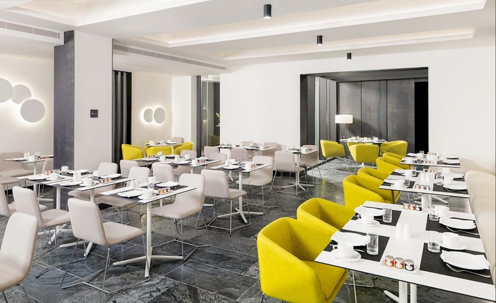 Фото Отель H10 Port Vell