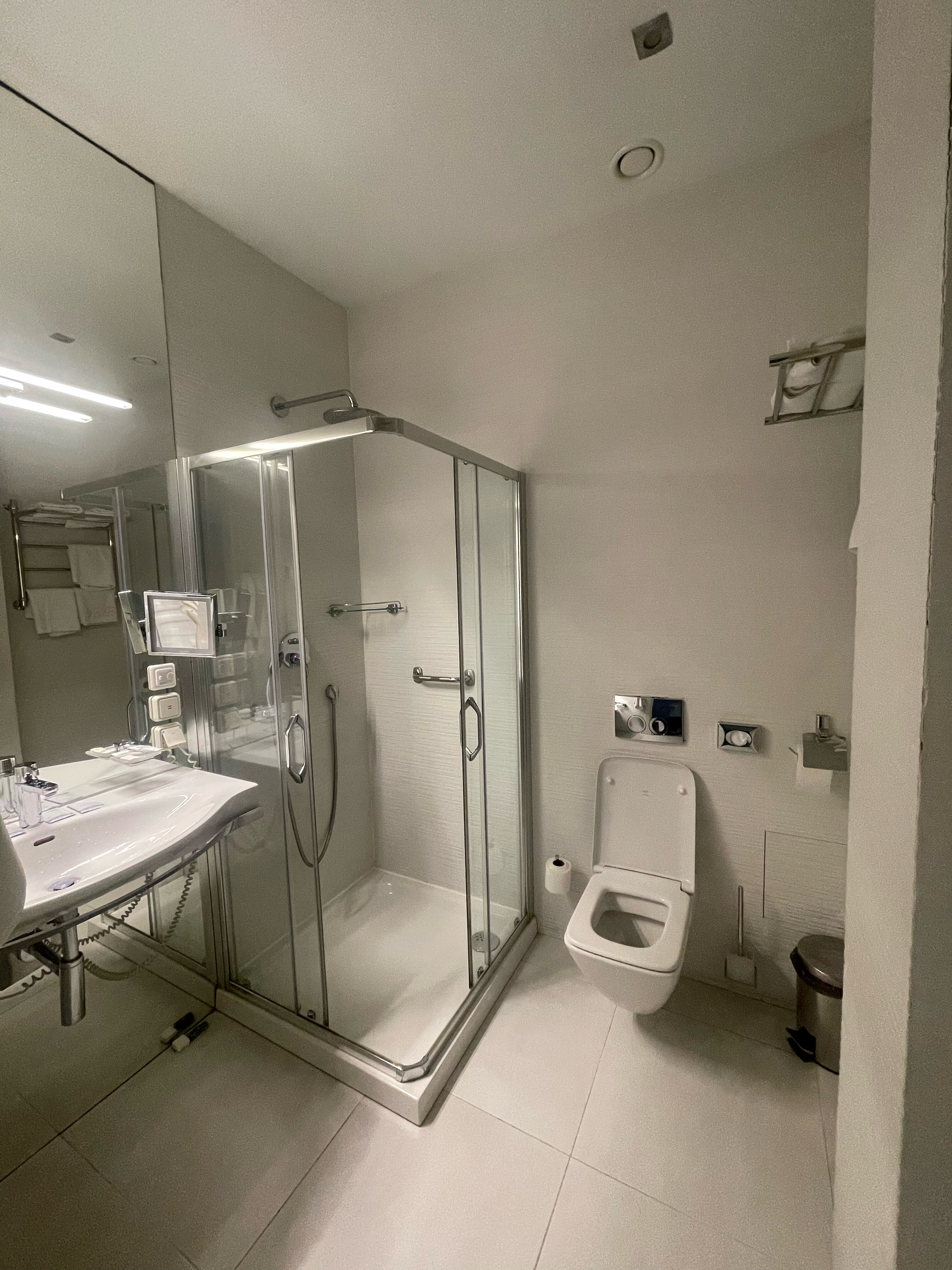 Фото Адриано