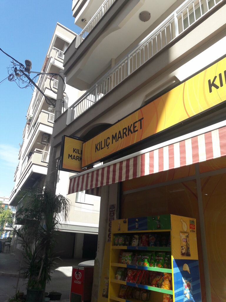 Beer shop Kilic Market, Izmir, photo