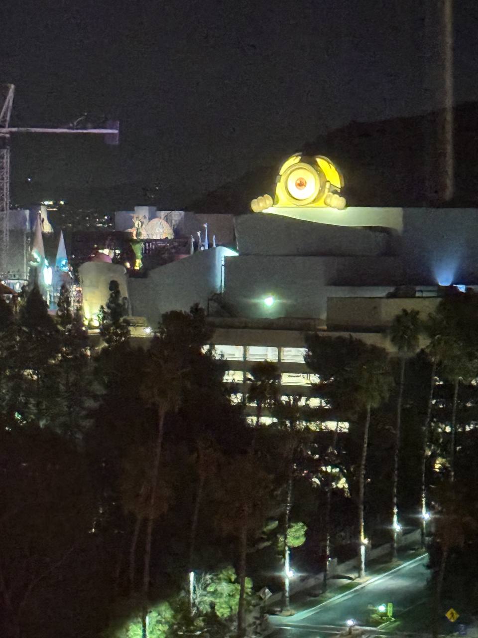 Фото Sheraton Universal Hotel