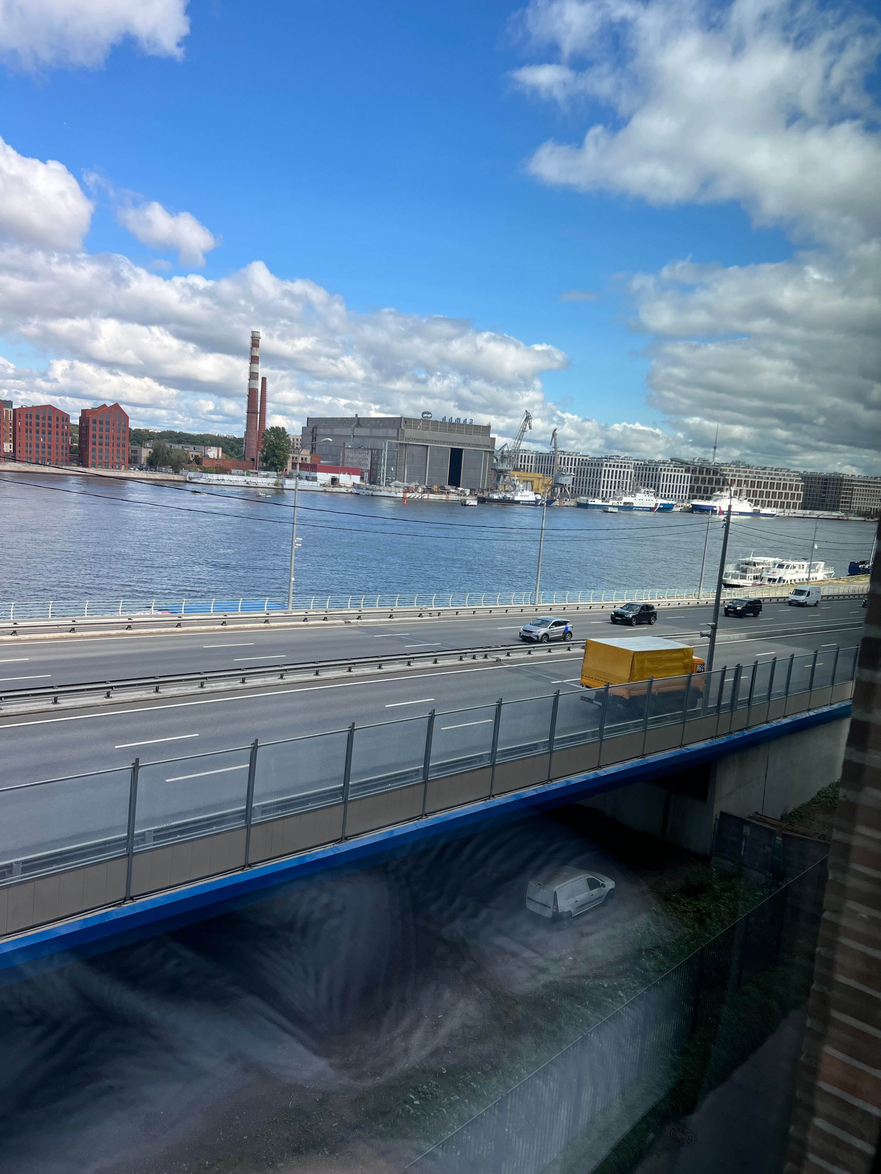 Фото Docklands aparthotel