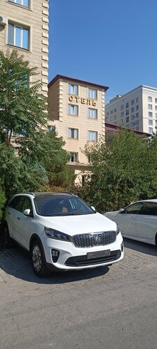 Внешний вид отеля Rich в Бишкеке, фото 3