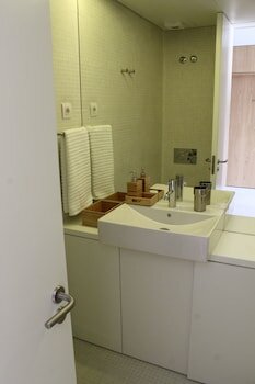 Фото Hoom Apartaments, Juan Bravo 56, Madrid