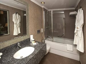 Гостиница Buyukhanli Park Hotel Deluxe & Residence