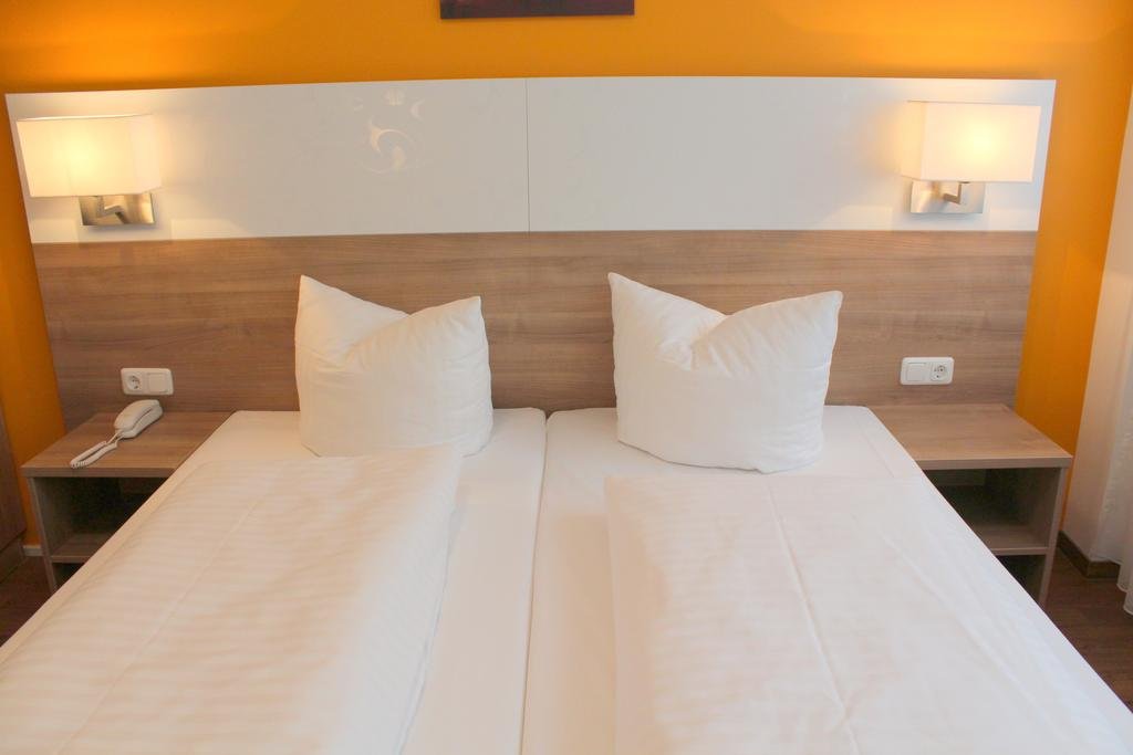 Фото Hotel S16