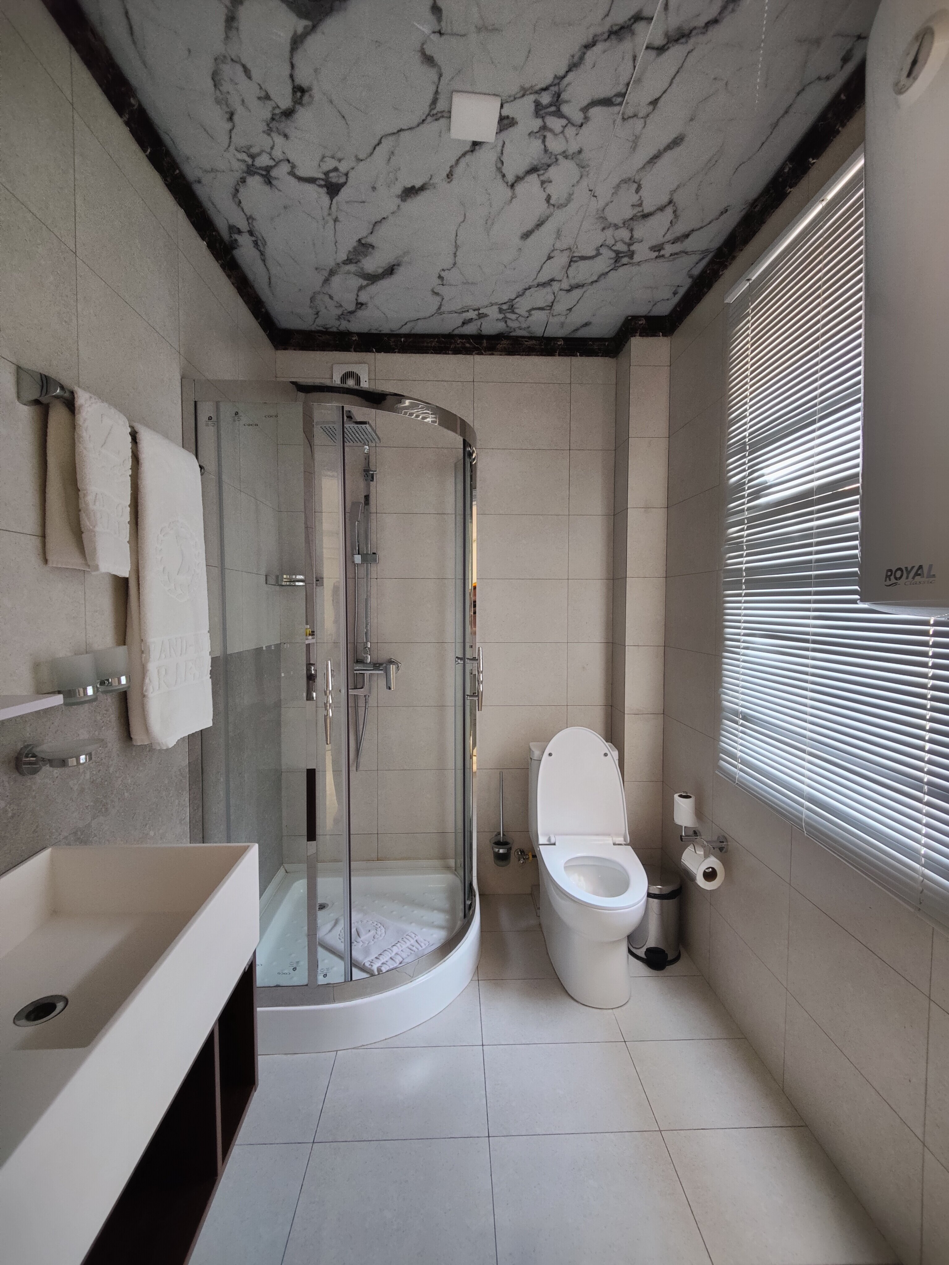 Фото Zarafshan Grand Hotel