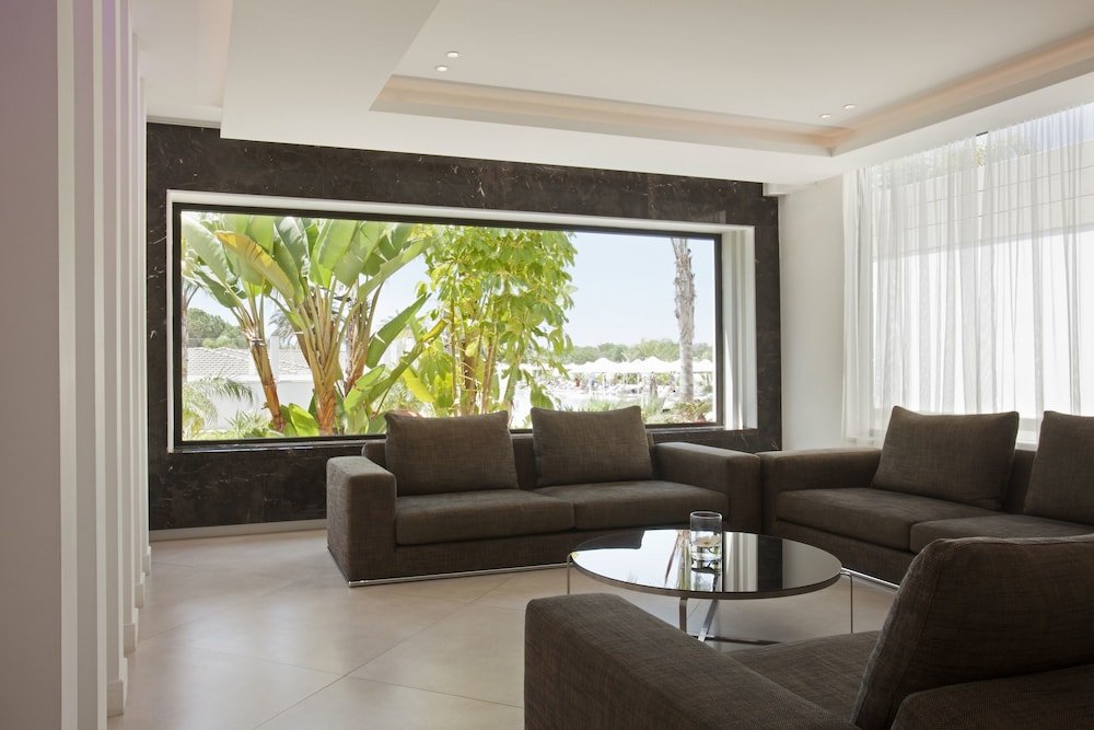 Фото Christofinia Hotel