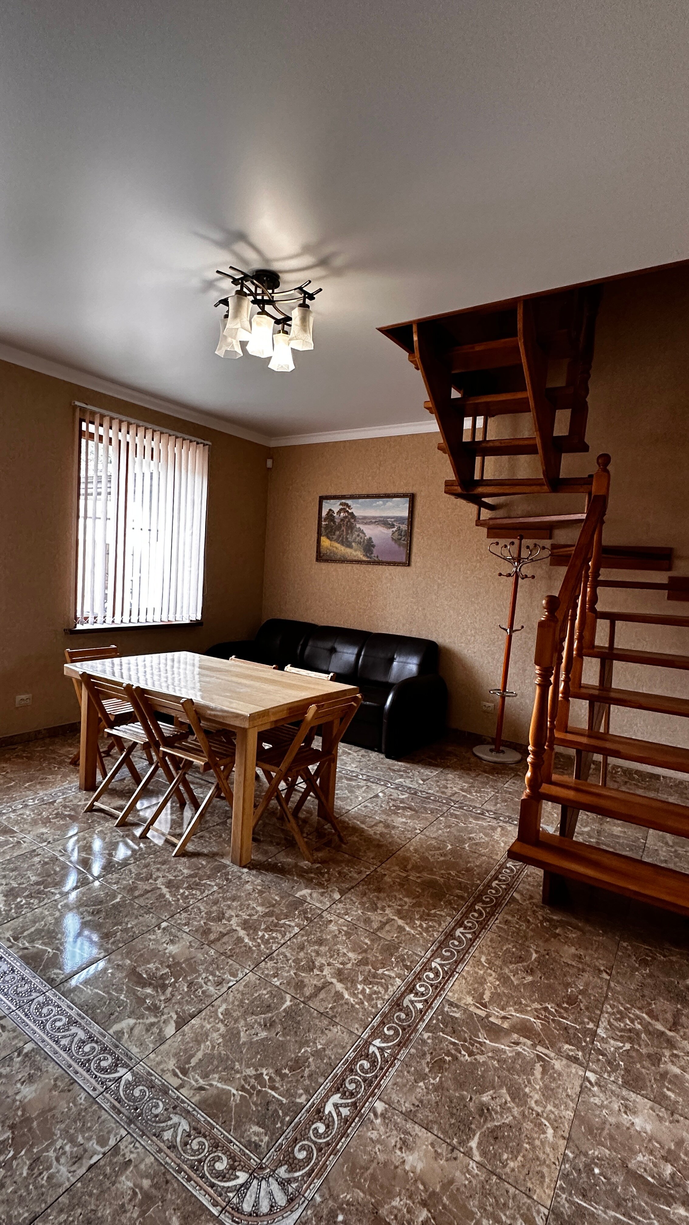 Фото Фиагдон Хауз