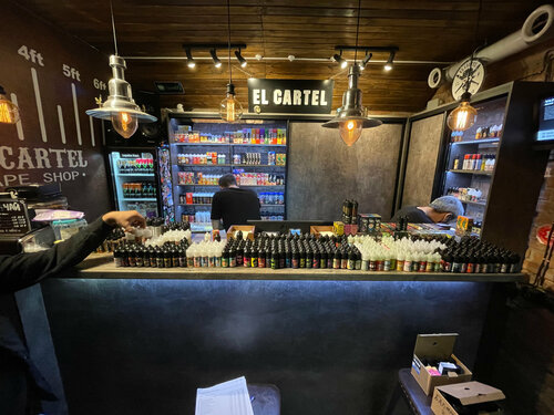 El Cartel Vape Shop,  , ,    , 37