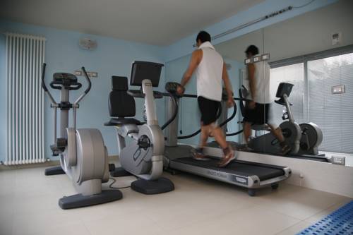 Фото Noha Suite Hotel